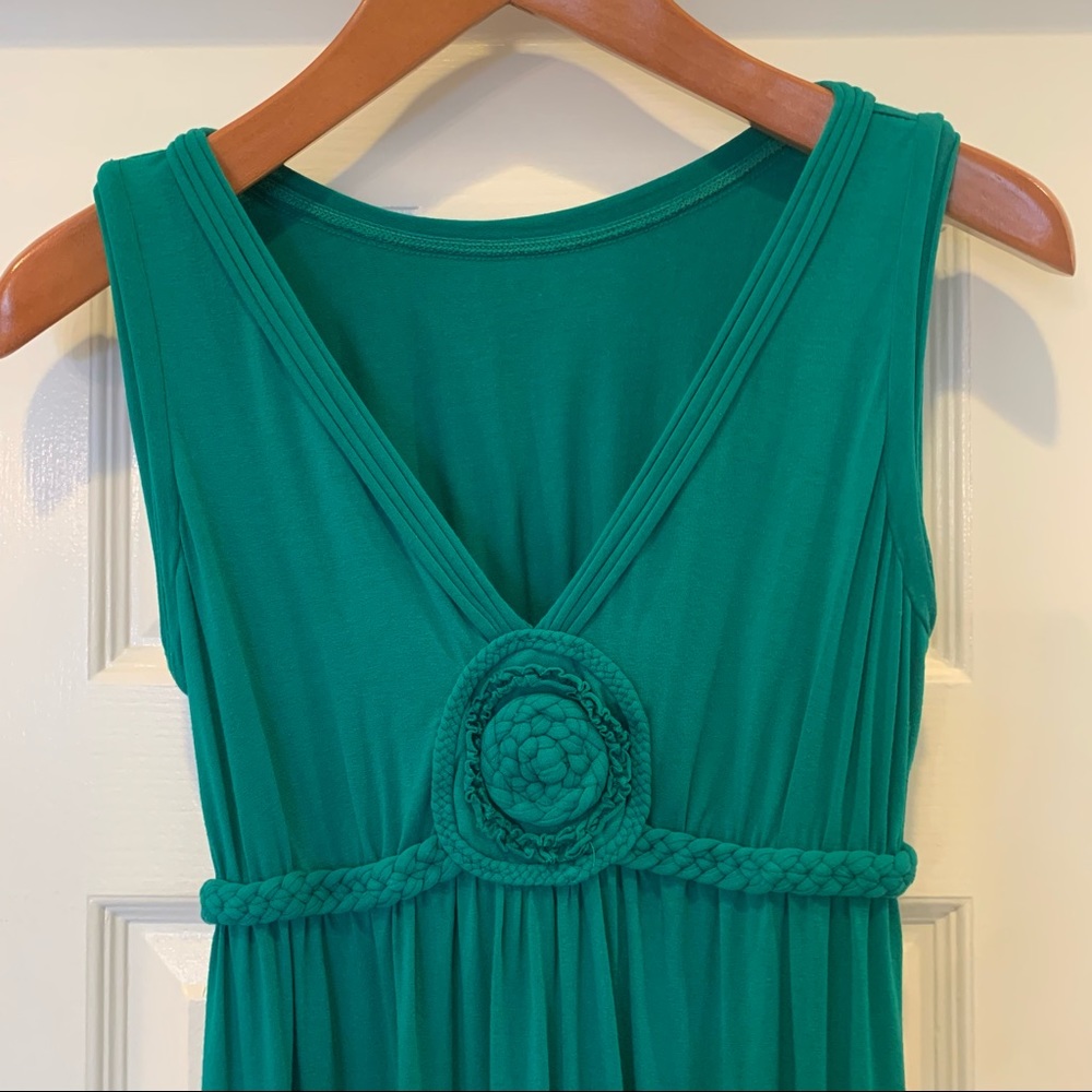 Maxi dress Empire waist Sleeveless Emerald green V neck Extra long Fits like sz6